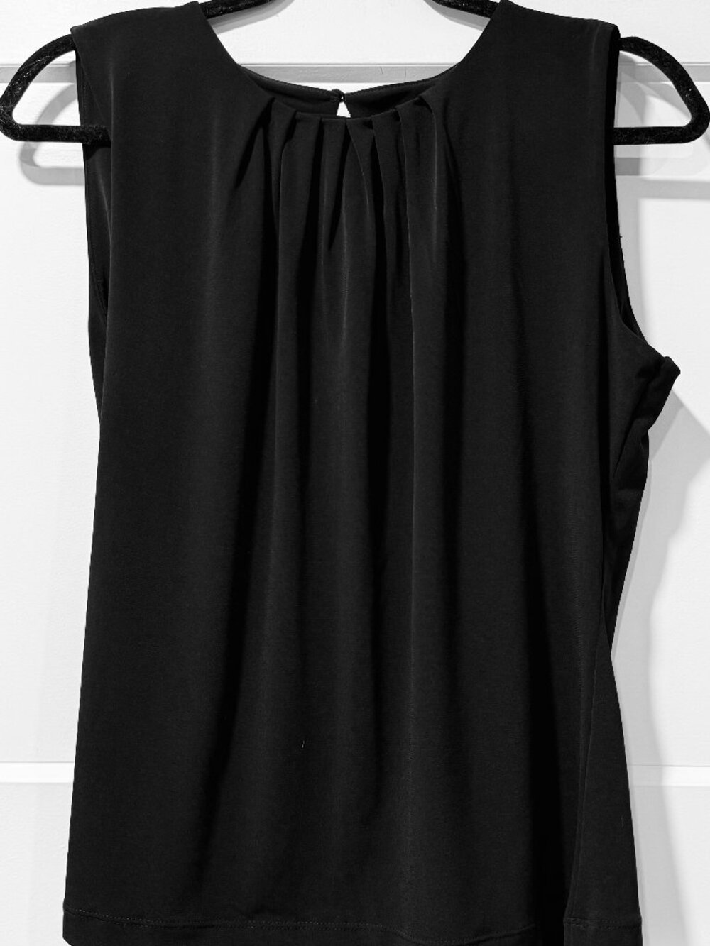Calvin Klein Pleated Flowy Black Polyester Knit Tank Top